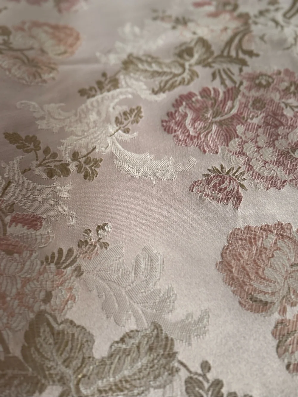 Vintage Floral Jacquard Tablecloth in Blush and Sage